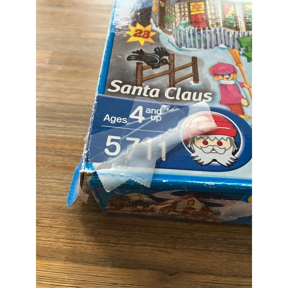 Playmobile 5711 Santa‎ Advent Calendar Play Set Vintage Y2K Christmas